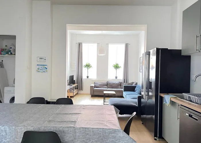 Les Arts 3 Sdb Privatif 1 Er Etage Maison d'hôtes *